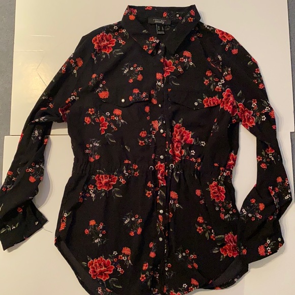 FLORAL TOP SIZE XL - Picture 2 of 2